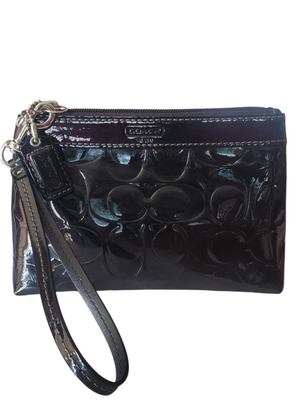 🎉Sale! 2/$75 Like New. Coach Patent Leather Wristlet in Black.